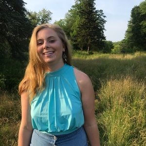 Meet your Posher, Victoria